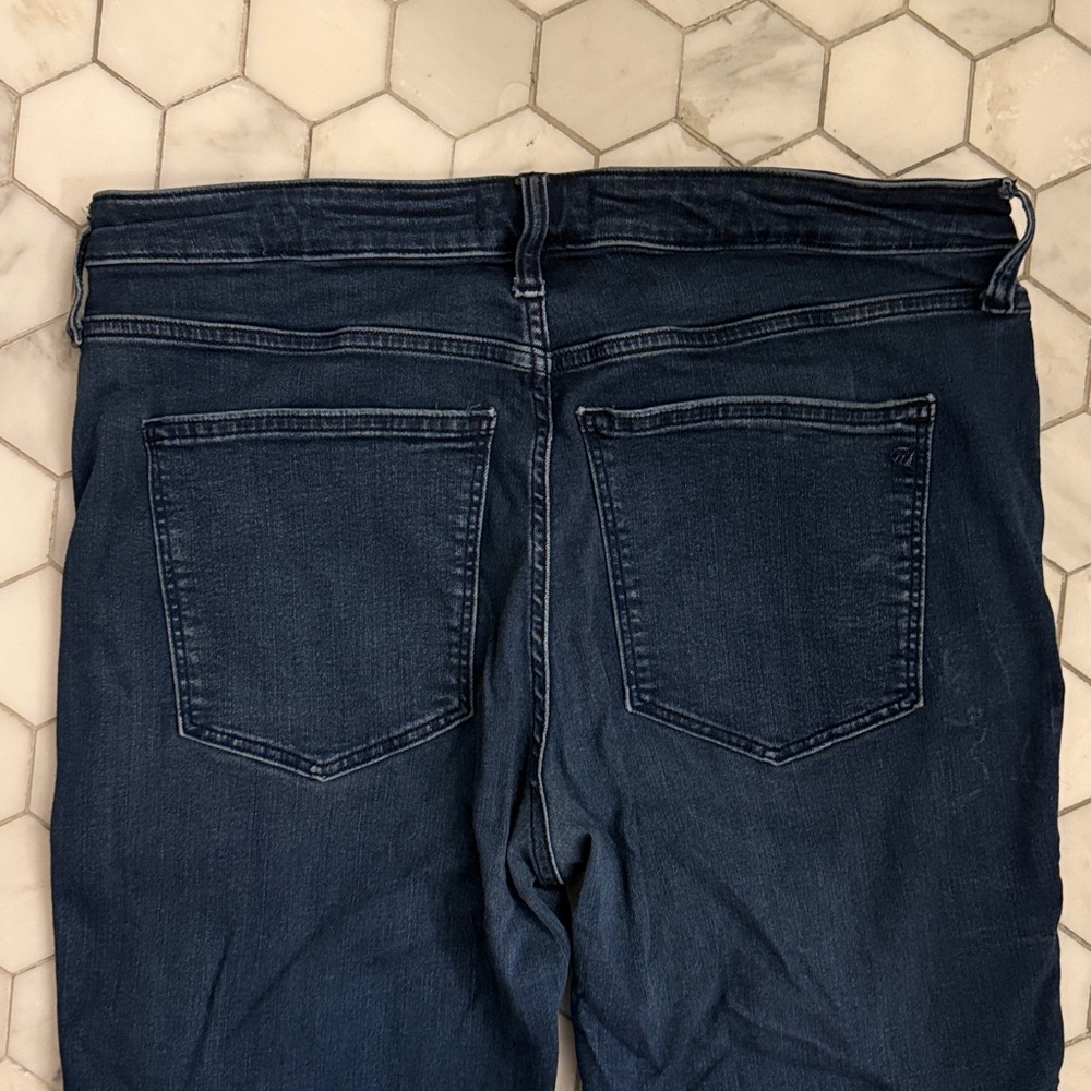 Madewell Women's Curvy Mid-rise Stovepipe Jeans (32)